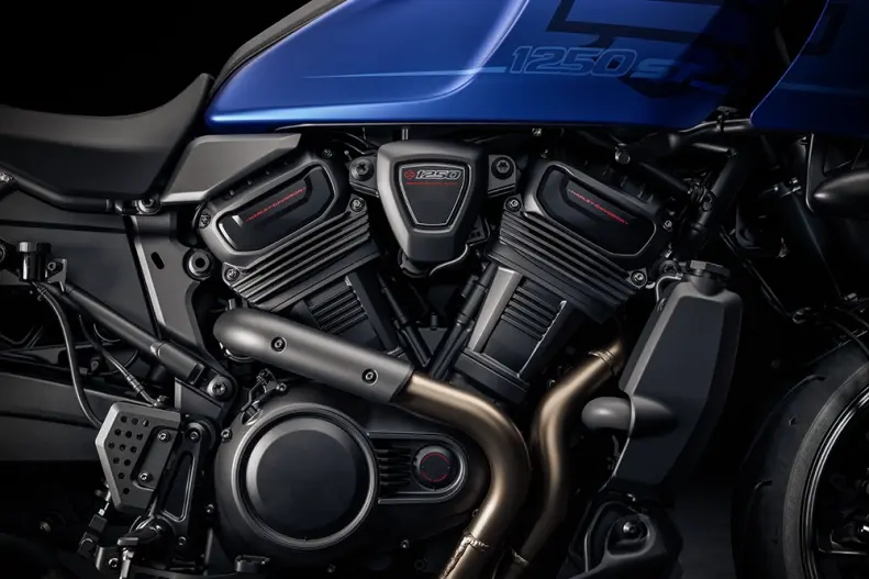 Motor Revolution Max 1250 o výkonu 150 koní