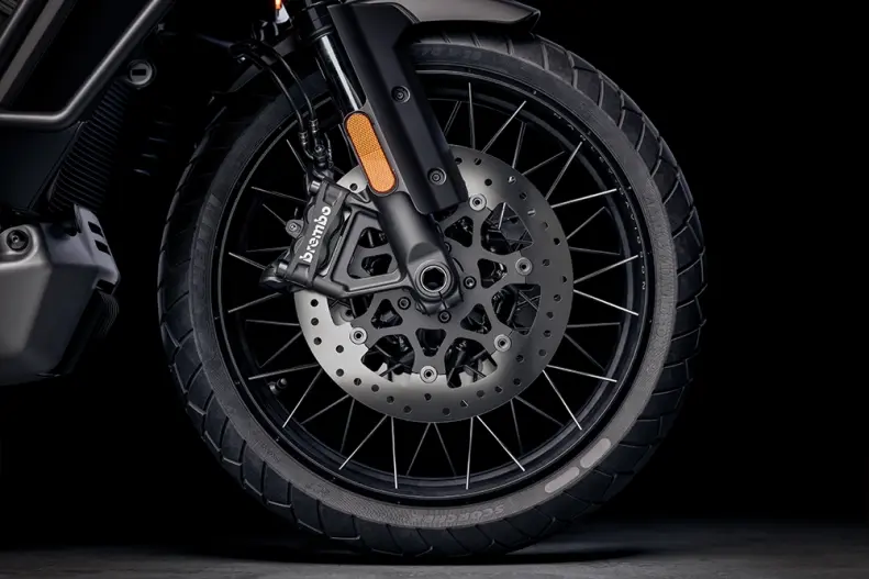 Kola + pneumatiky připravené na jakýkoli povrch